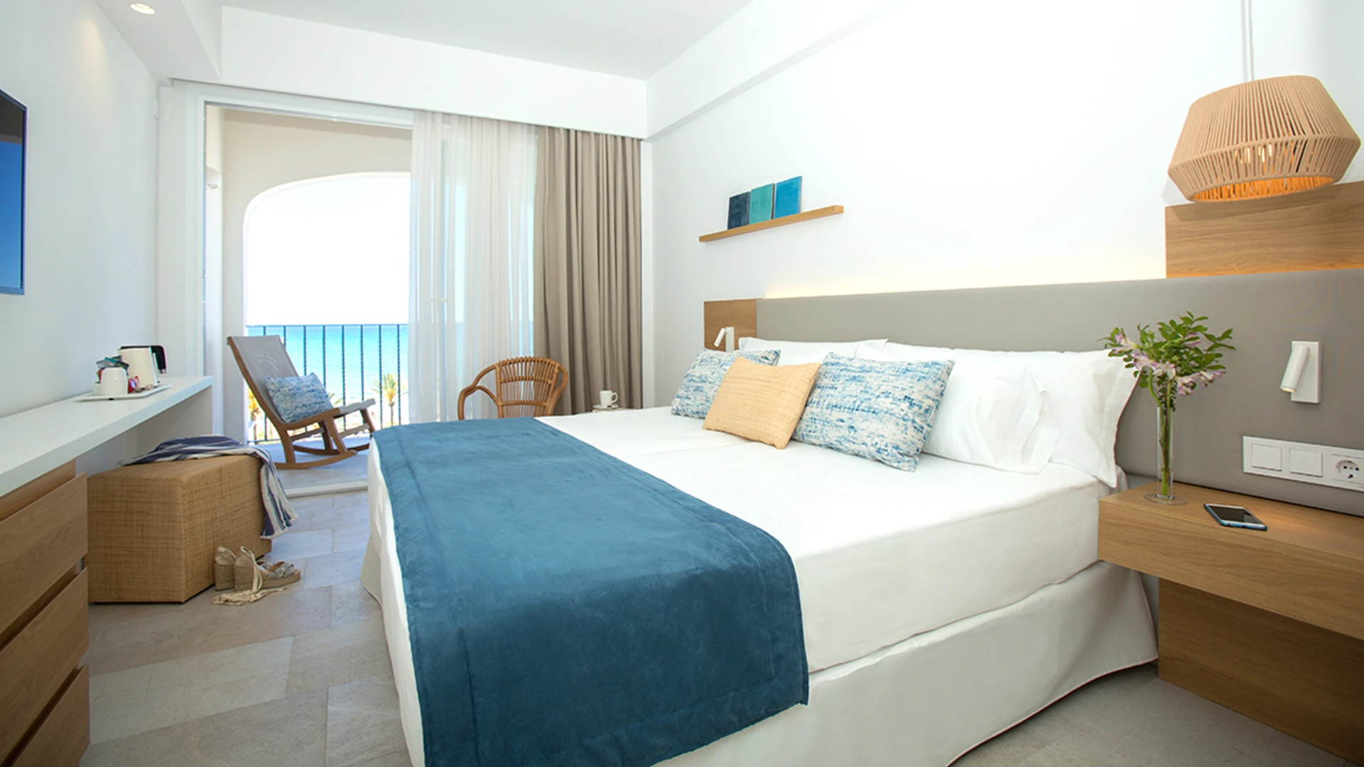 Habitación Doble vista mar frontal en Hotel MYSEAHOUSE Flamingo Habitación Doble vista mar frontal en Hotel MYSEAHOUSE Flamingo